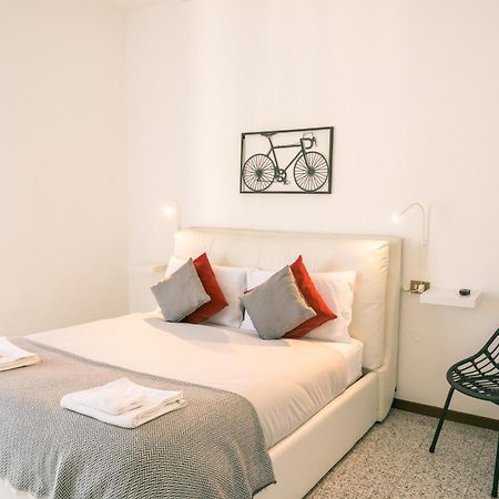 Como Bike & Family Apartment Exterior foto